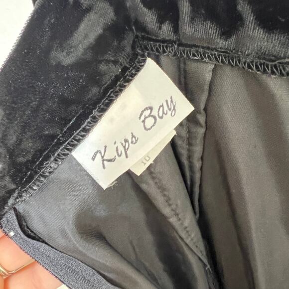Kips Bay Black Velvet Pencil Skirt 10 - Picture 5 of 8